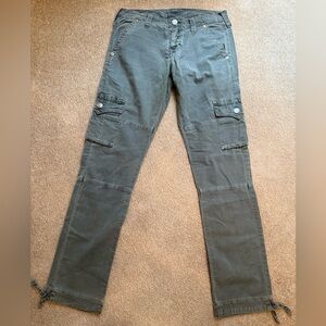True Religion Green Cargo Jeans Casual Style Sz 27